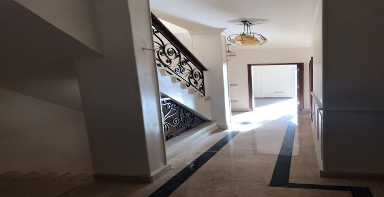 فيلا تاون للإيجار بالتجمع الخامس