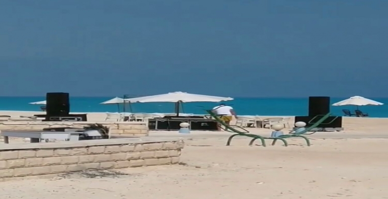 North Coast - green beach -