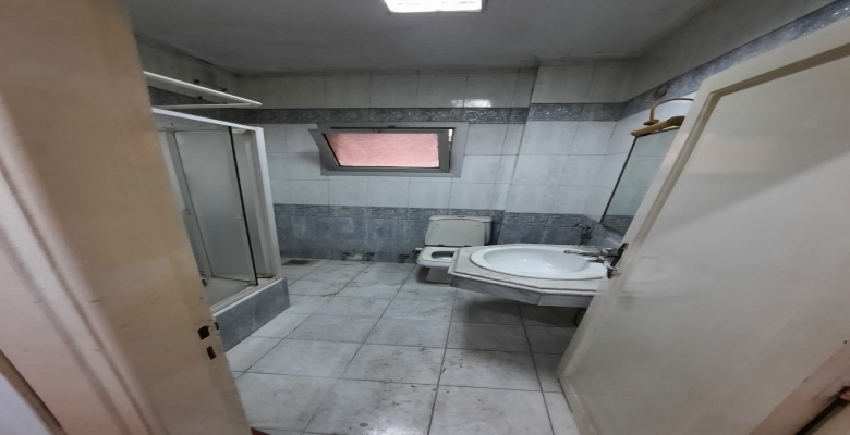 شقة للإيجار بالزمالك