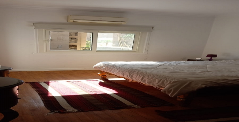 شقة مفروشة للإيجار - بالزمالك / Furnished apartment for rent - in Zamalek