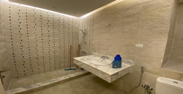 شقة للإيجار - كمبوند فيلدج جيت - بالم هيلز - التجمع الخامس