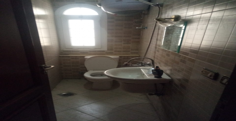 فيلا للبيع بمدينة 6 اكتوبر