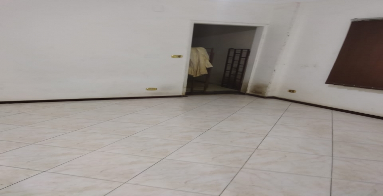 شقه بدون فرش للايجار بالزمالك