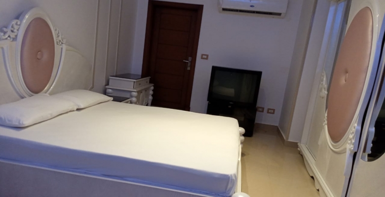 شقه مفروشه للايجار اليومي على النيل بالزمالك