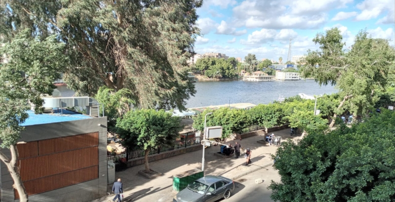 شقه مفروشه للايجار اليومي على النيل بالزمالك