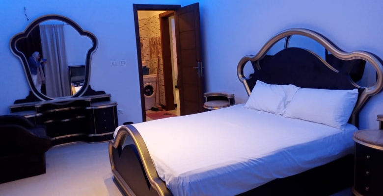 شقه للايجار اليومي بالزمالك