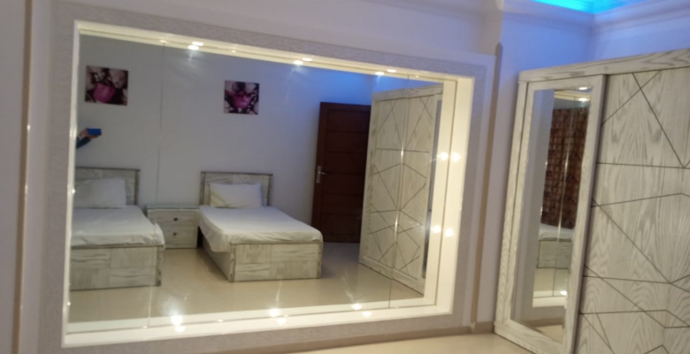 شقه للايجار اليومي بالزمالك