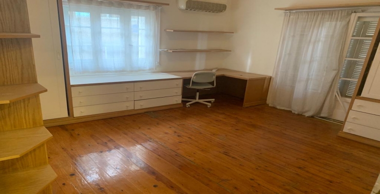 شقه نص مفروش للايجار بالزمالك/algomhoria