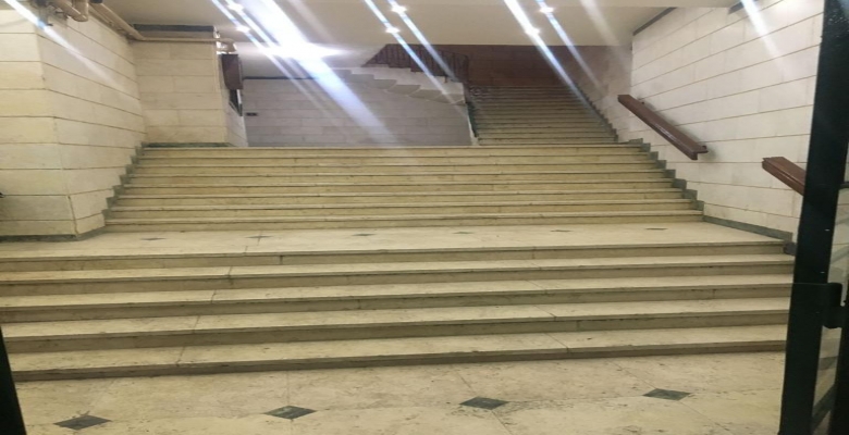 شقه للايجار على النيل فى الزمالك / Apartment for rent on the Nile in Zamalek.