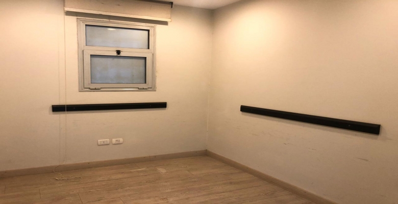 مكتب للايجار بالمهندسين