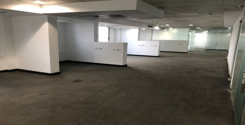 مكتب للايجار بالمهندسين