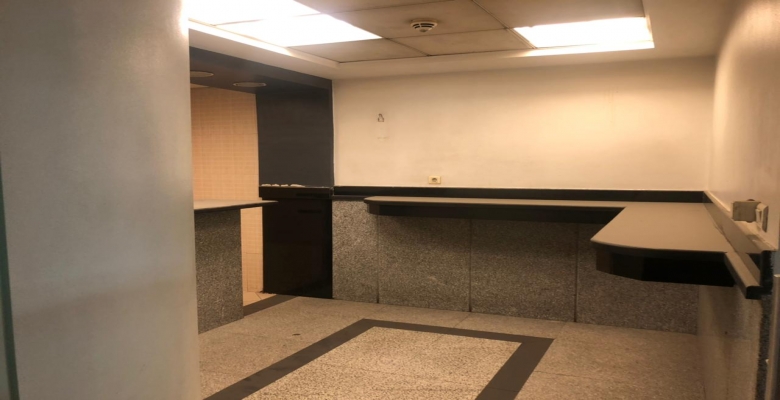مكتب للايجار بالمهندسين