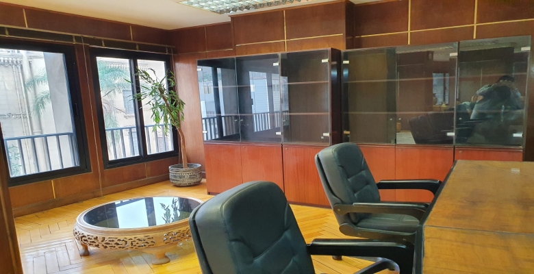 مكتب مفروش بالكامل للإيجار - الزمالك