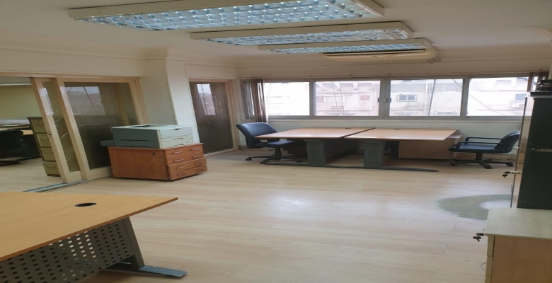 مكتب اداري مفروش للإيجار -شارع رئيسى  المهندسين