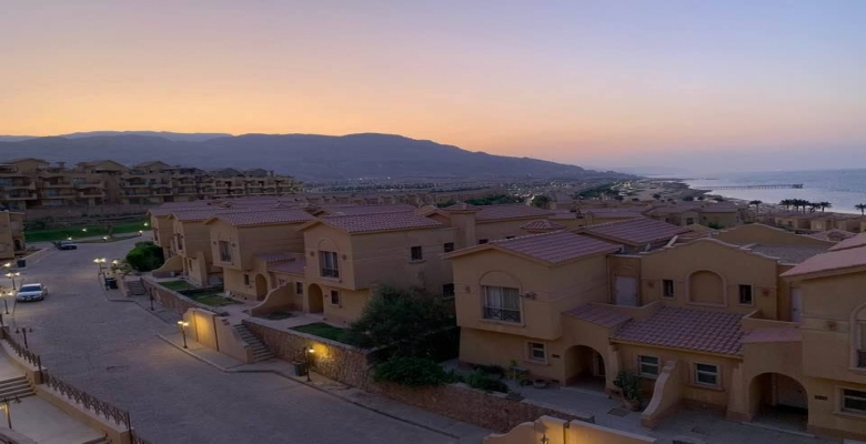 شاليه للايجار في قرية لافيستا توباز - العين السخنة / Chalet for rent in La Vista Tobaz Village - Ain Sokhna