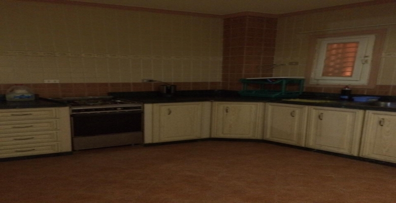 شاليه في مارينا 5 منطقة الدور الاول