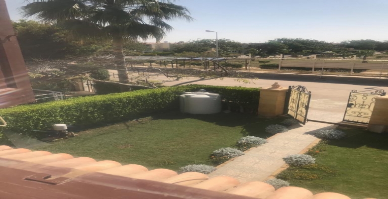 فيلا للإيجار - مارينا 5 ساحل شمالي