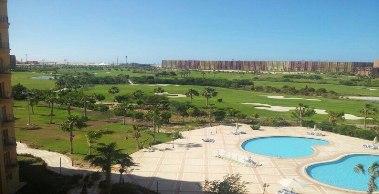 شالية للايجار فى بورتو جولف مارينا  الساحال الشمالى