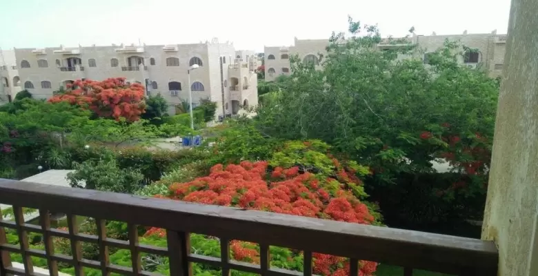 شالية للايجار بمارينا - الساحل الشمالي / A chalet is available for rent in Marina - North Coast