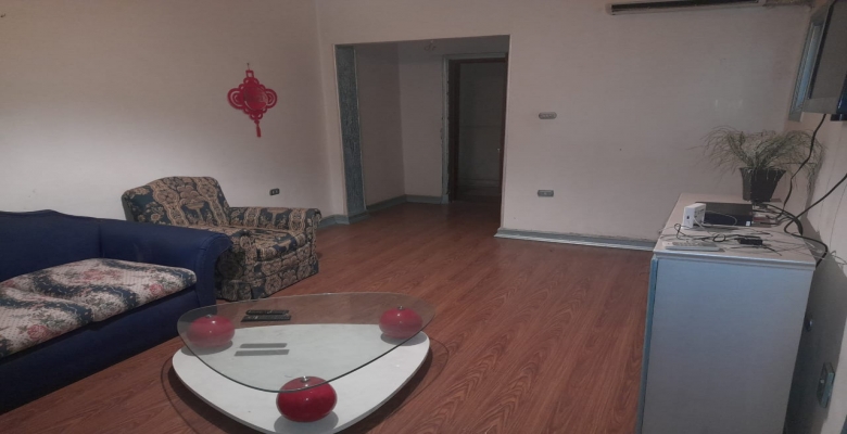 شقة للإيجار بالزمالك تصلح سكني و اداري