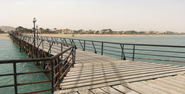 شاليه للايجار في قريه المنال في السخنه