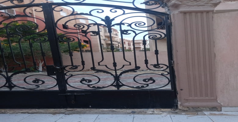 فيلا بالتجمع الخامس للايجار - حي النرجس