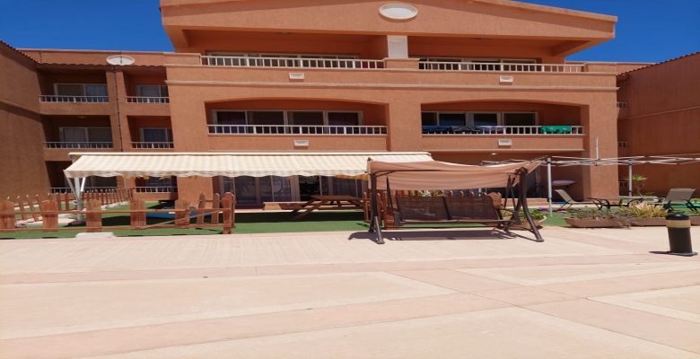 شالية للبيع بالعين السخنة