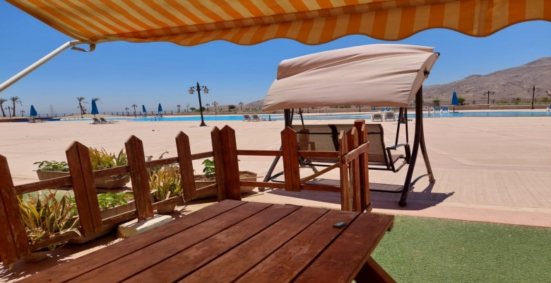 شالية للبيع بالعين السخنة