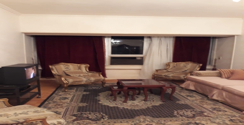 شقه للايجار بالعجوزه