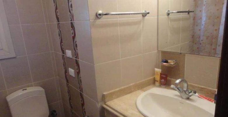 شاليه للايجار بمارينا بوابة 2  / A chalet is available for rent in Marina Gate 2,