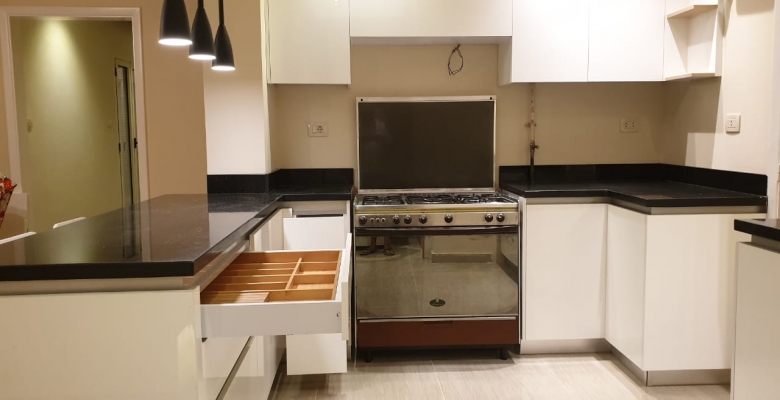 شقة مفروش للايجار بالزمالك / Furnished apartment for rent in Zamalek.