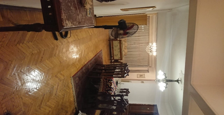 شقة للايجار فى المهندسين  (شارع دمشق)