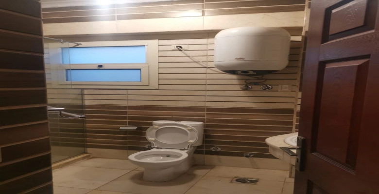 شقة للايجار بالتجمع الخامس