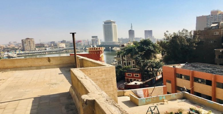 ارض ١١٦٨ متر عليها عقار