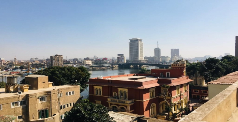 ارض ١١٦٨ متر عليها عقار