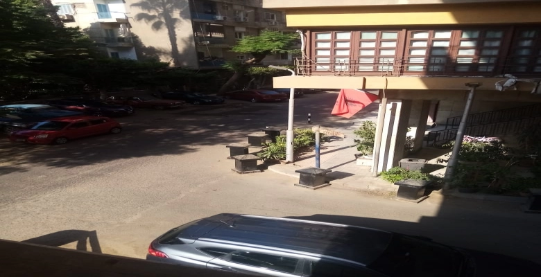 شقة للبيع فى الزمالك (شارع الجزيرة الوسطى)