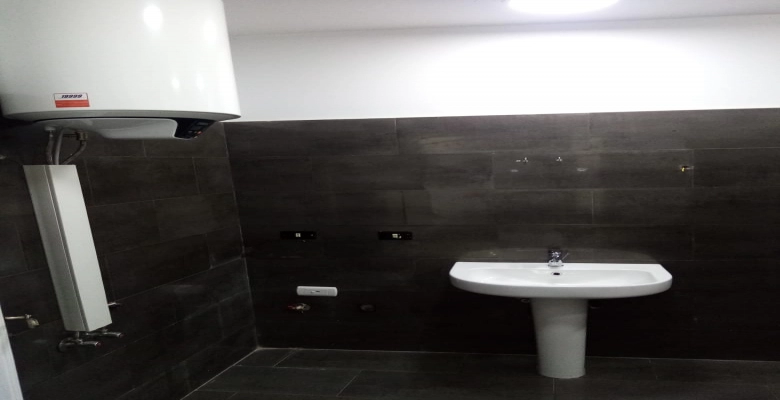 شقة للايجار بالزمالك - المرعشلي