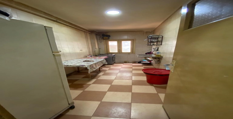 شقة للبيع بالمهندسين - ميدان البصرة