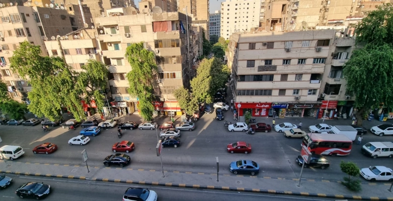 شقة للايجار بالدقي - شارع الدقي الرئيسي