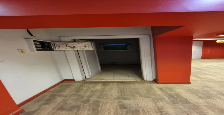 شقة للايجار بالدقي - شارع الدقي الرئيسي