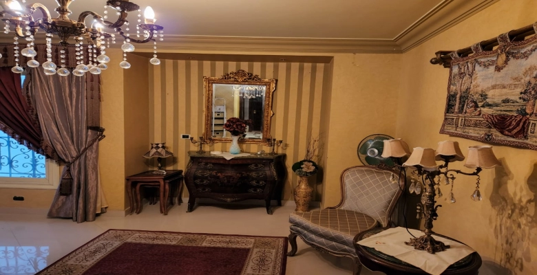 شقة مفروشة  للايجار بالتجمع الخامس - الشويفات