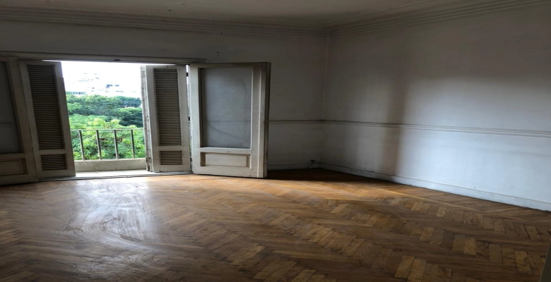 شقة للايجار (قانون جديد) بالزمالك - شارع أحمد حشمت