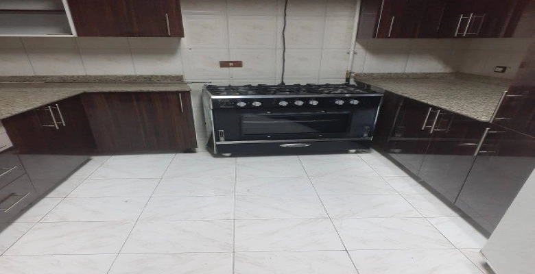 شقة للايجار بالزمالك - شارع محمد مظهر