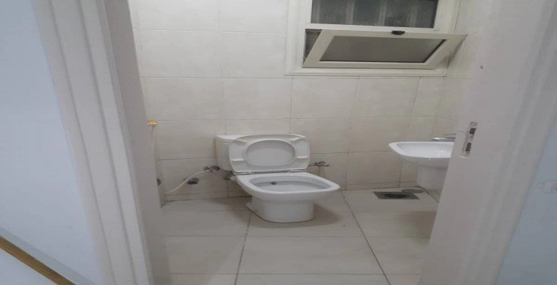 شقة للايجار بالزمالك - شارع محمد مظهر