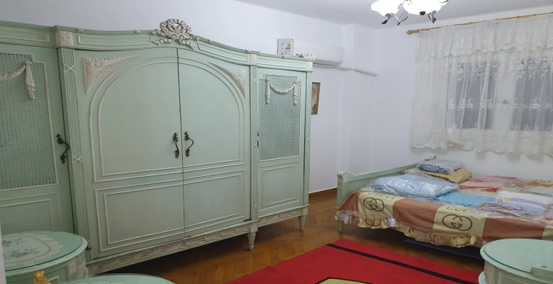 شقة للايجار بالزمالك - شارع صلاح الدين