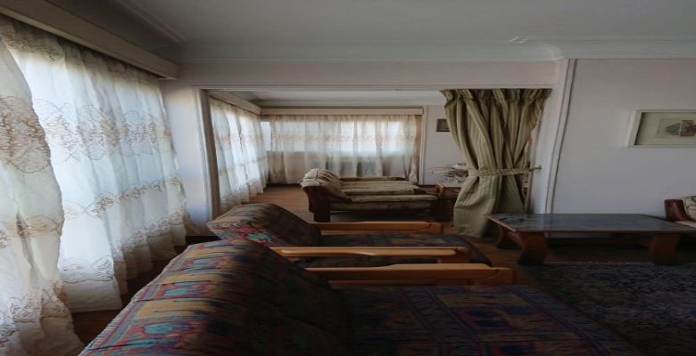 شقة للايجار بالمهندسين - شارع دمشق / Apartment for rent in Mohandeseen - Damascus Street.