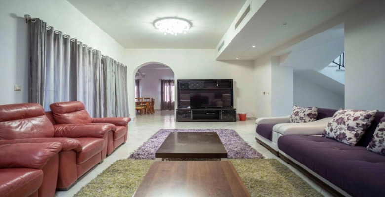 فيلا للايجار في اريزو / Villa for rent in Arezzo