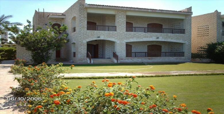 5 شاليه للايجار بالساحل الشمالى مارينا  - Chalet for rent in the North Coast Marina 5