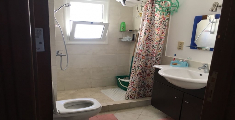 شاليه للبيع 2غرفه في امواج - بالساحل الشمالى