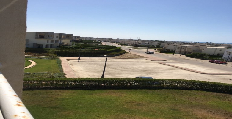 شاليه للبيع 2غرفه في امواج - بالساحل الشمالى